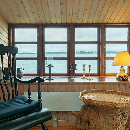 4 Person Holiday Home In Mesinge Eksteriør billede