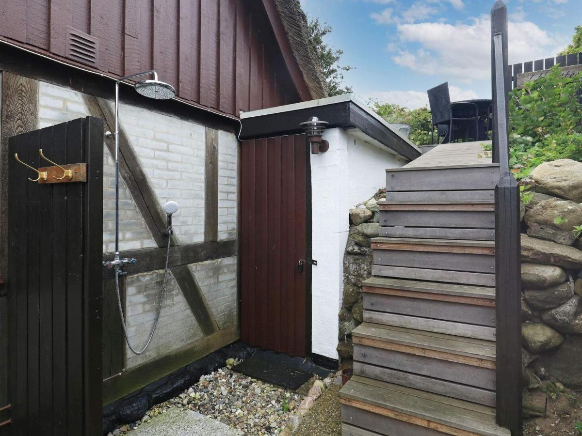 4 Person Holiday Home In Mesinge Eksteriør billede