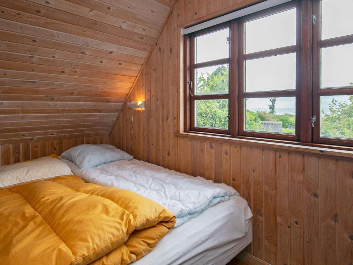 4 Person Holiday Home In Mesinge Eksteriør billede