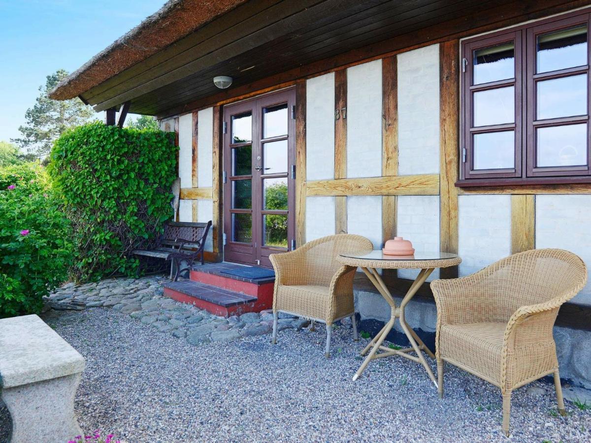 4 Person Holiday Home In Mesinge Eksteriør billede