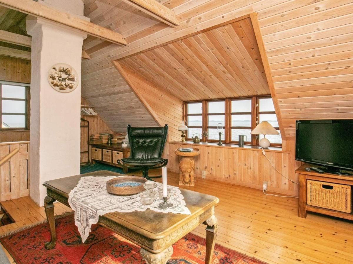 4 Person Holiday Home In Mesinge Eksteriør billede